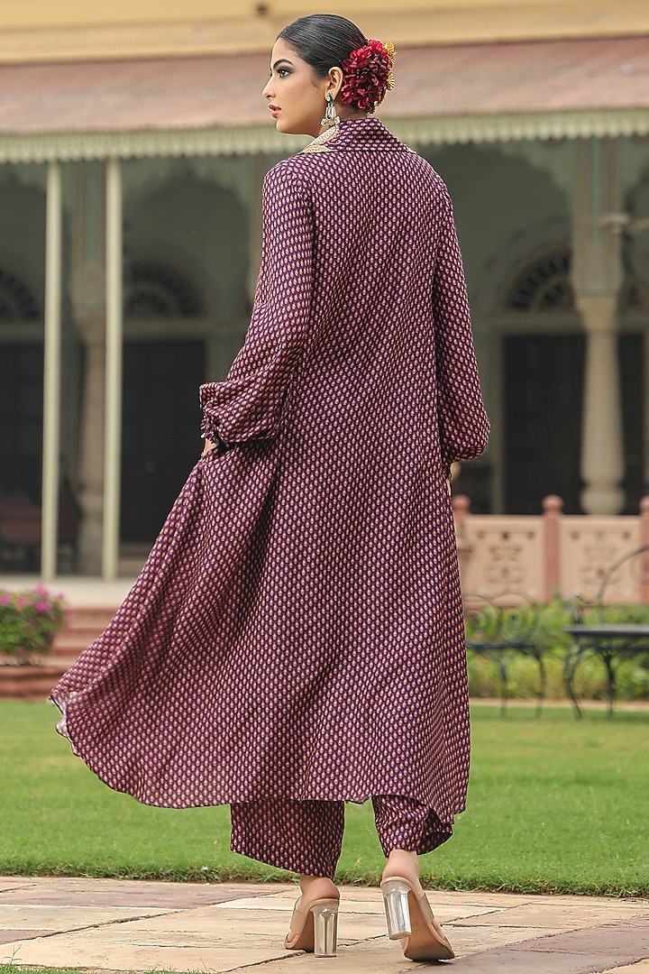Purple Silk Resham Embroidered Kurta Set by Niti Bothra at Pernia's Pop Up Shop