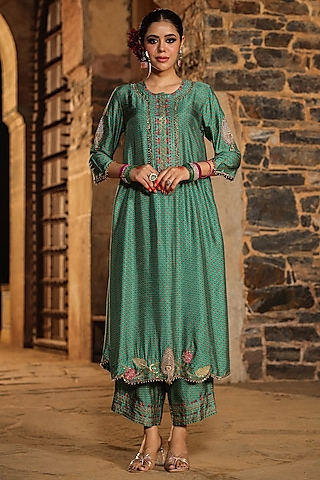 Turquoise Silk Resham Embroidered Kurta Set by Niti Bothra
