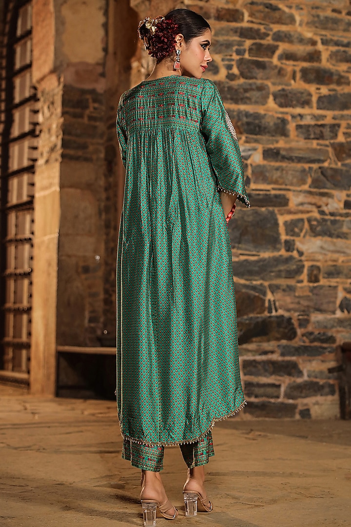 Turquoise Silk Resham Embroidered Kurta Set by Niti Bothra at Pernia's Pop Up Shop