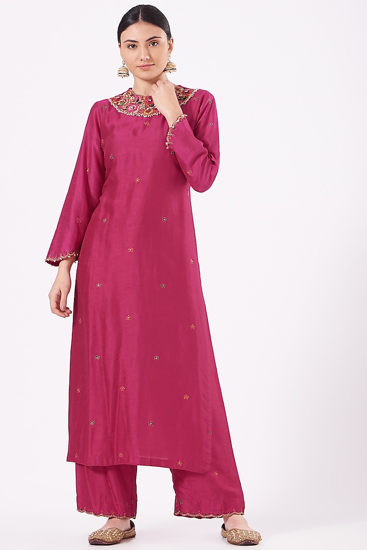 Hot Pink Embellished Kurta Set by Niti Bothra at Pernia's Pop Up Shop