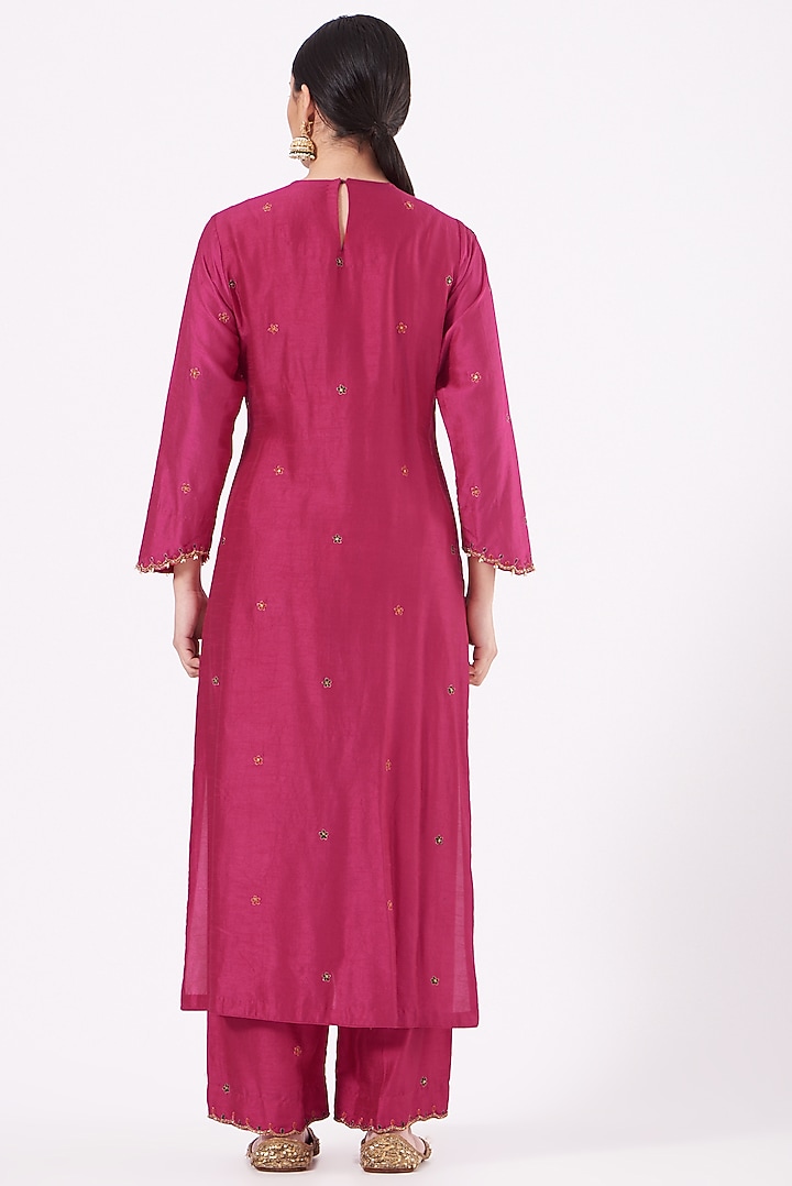 Hot Pink Embellished Kurta Set by Niti Bothra at Pernia's Pop Up Shop