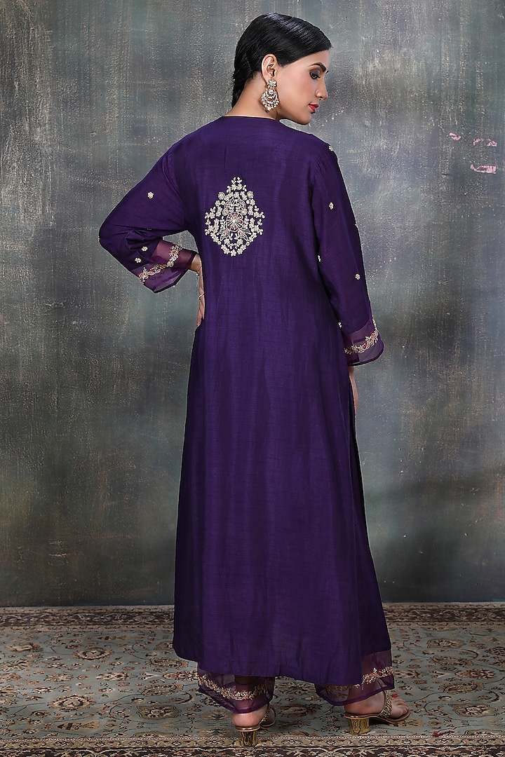 Violet Kurta Set With Embroidery by Niti Bothra at Pernia's Pop Up Shop