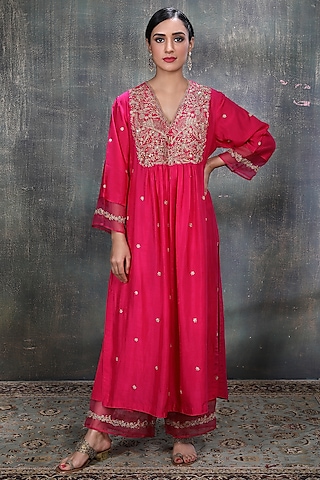 Pink Resham Embroidered Kurta Set by Niti Bothra