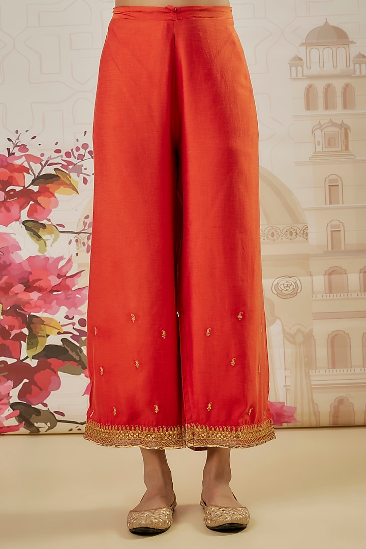 Orange Silk Zari Embroidered Kurta Set by Niti Bothra at Pernia's Pop Up Shop