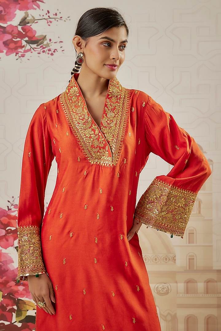 Orange Silk Zari Embroidered Kurta Set by Niti Bothra at Pernia's Pop Up Shop