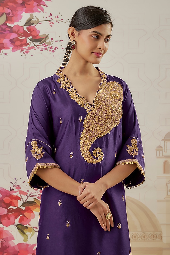 Purple Silk Zari Embroidered Kurta Set by Niti Bothra at Pernia's Pop Up Shop