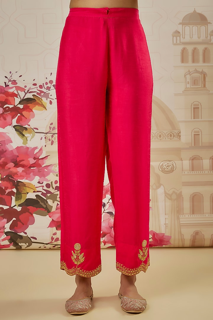 Yellow Silk Zari Embroidered Kurta Set by Niti Bothra at Pernia's Pop Up Shop