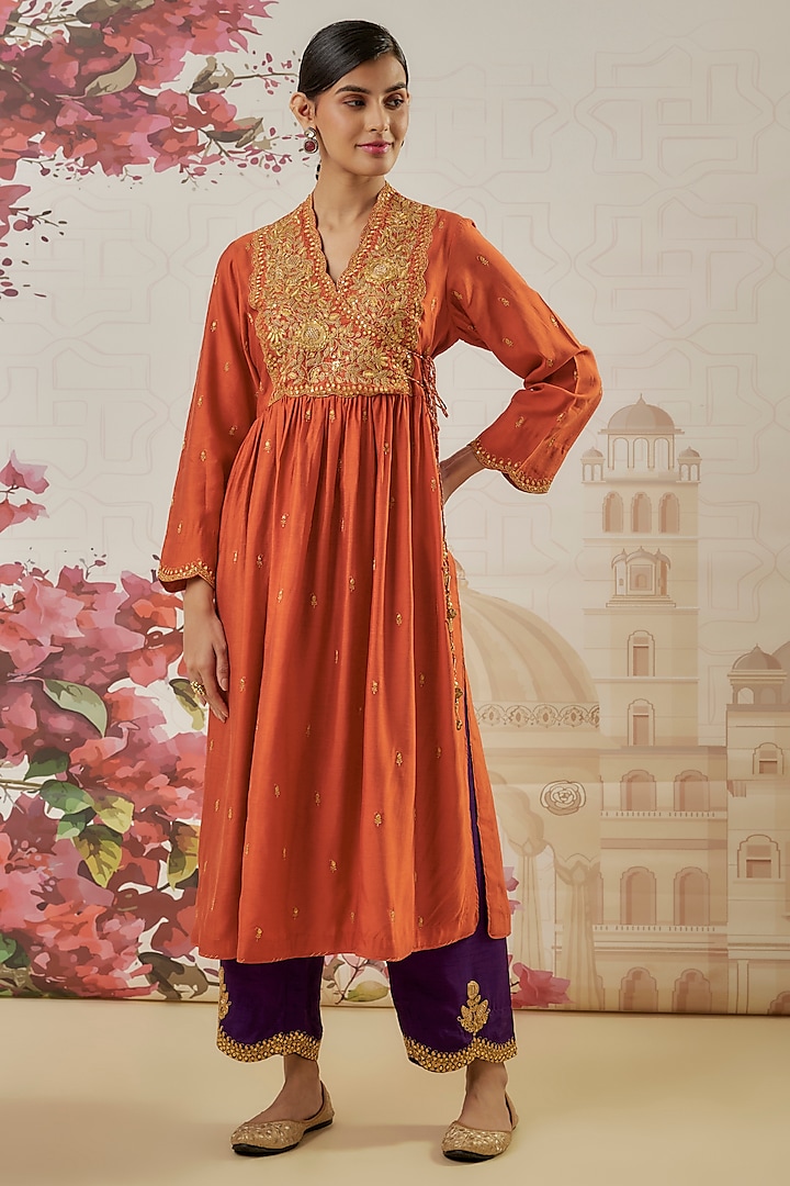 Orange Silk Zari Embroidered Kurta Set by Niti Bothra at Pernia's Pop Up Shop