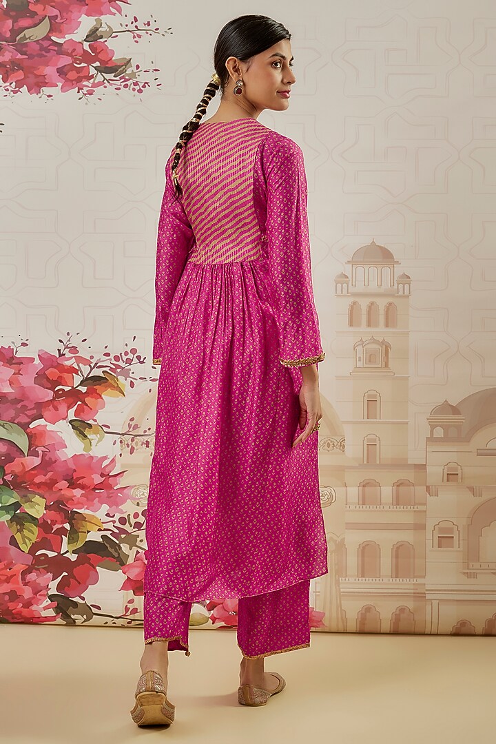 Pink Silk Blend Printed & Pearl Hand Embroidered Kalidar Kurta Set by Niti Bothra at Pernia's Pop Up Shop