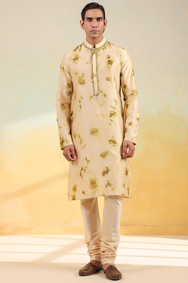 Beige & Olive Green Silk Chanderi Shibori Printed & Thread Embroidered Kurta Set by Niti Bothra Men at Pernia's Pop Up Shop
