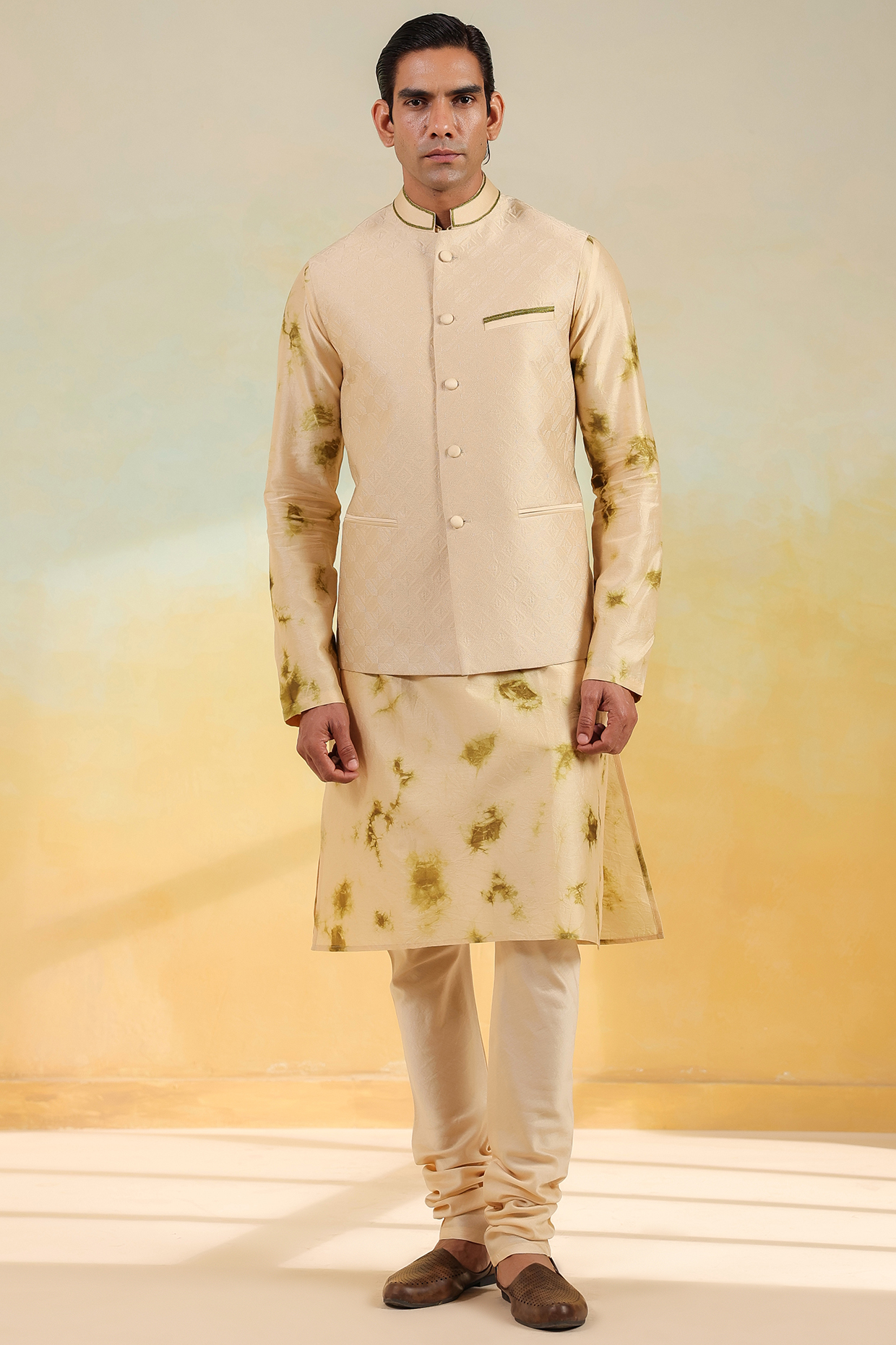 Beige Chanderi Silk Textured Bundi Jacket Set by Niti Bothra Men
