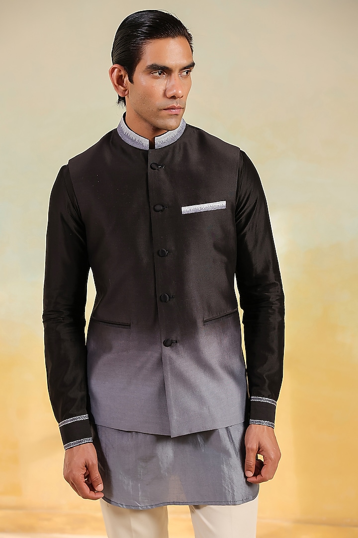 Black & Grey Chanderi Silk Hand-Dyed Ombre Bundi Jacket Set by Niti Bothra Men at Pernia's Pop Up Shop
