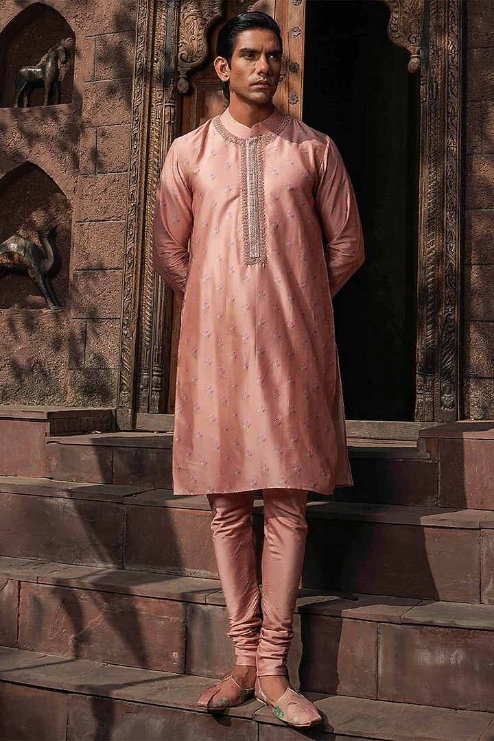 Blush Pink Fine Silk Chanderi Printed Bundi Jacket Set by Niti Bothra Men at Pernia's Pop Up Shop