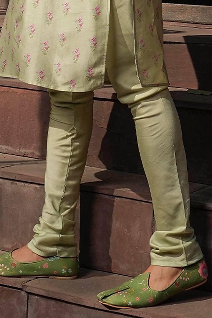 Mint Green Fine Silk Chanderi Printed Bundi Jacket Set by Niti Bothra Men at Pernia's Pop Up Shop