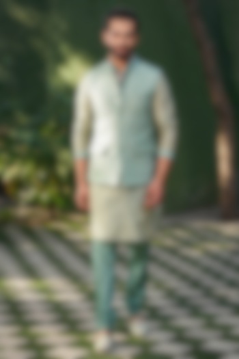 Turquoise Fine Silk Chanderi Quilted Bundi Jacket Set by Niti Bothra Men at Pernia's Pop Up Shop