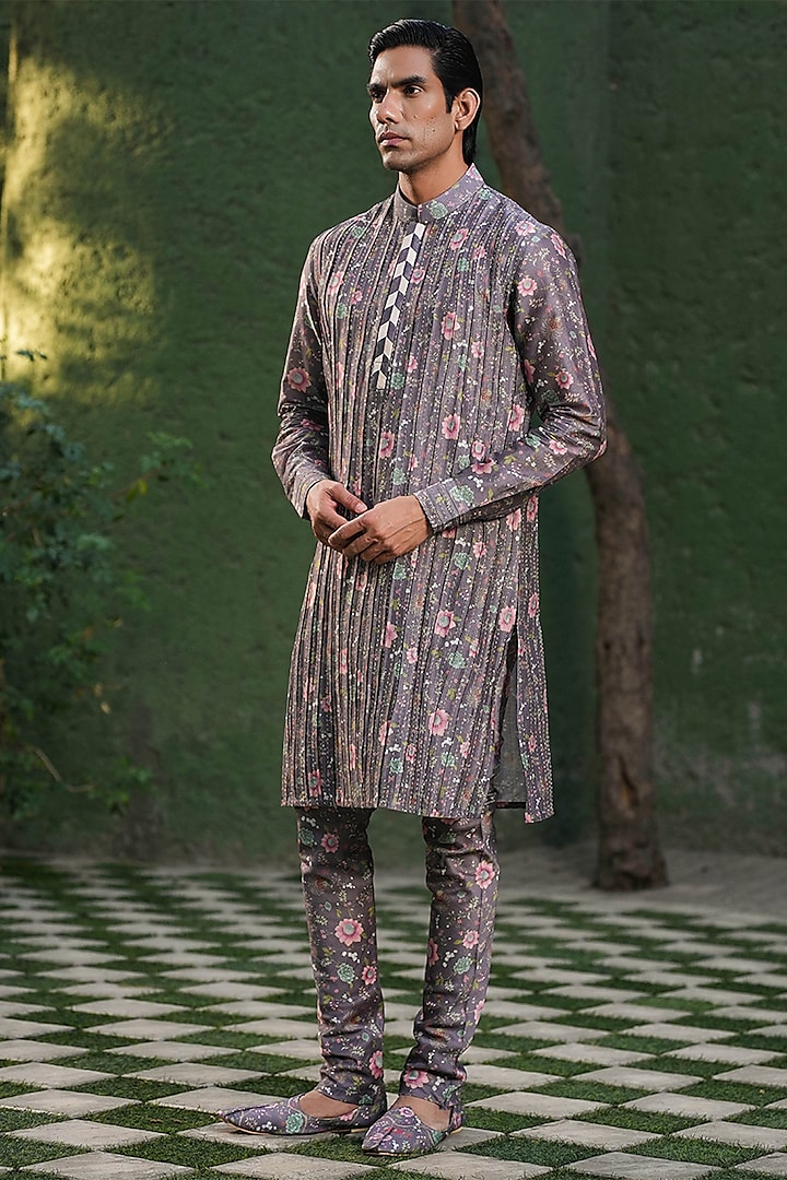 Purple Fine Silk Chanderi Kantha Stitch Embroidered Kurta Set by Niti Bothra Men at Pernia's Pop Up Shop