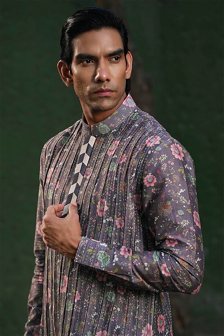 Purple Fine Silk Chanderi Kantha Stitch Embroidered Kurta Set by Niti Bothra Men at Pernia's Pop Up Shop