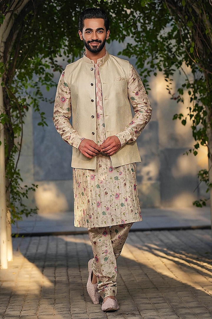 Ivory Fine Silk Chanderi Embroidered Bundi Jacket Set by Niti Bothra Men