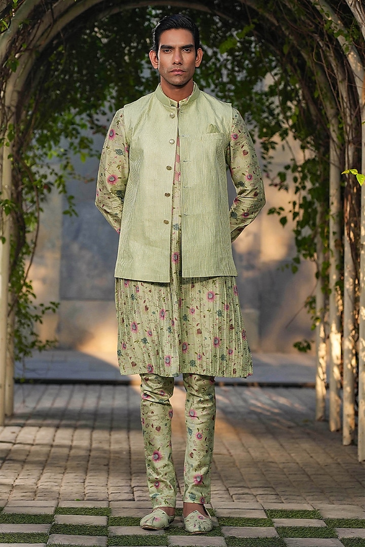 Mint Green Fine Chanderi Silk Kantha Stitch Embroidered Bundi Jacket Set by Niti Bothra Men