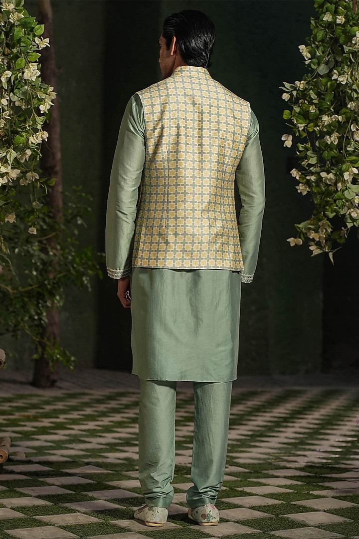 Turquoise Fine Silk Chanderi Printed Bundi Jacket Set by Niti Bothra Men at Pernia's Pop Up Shop