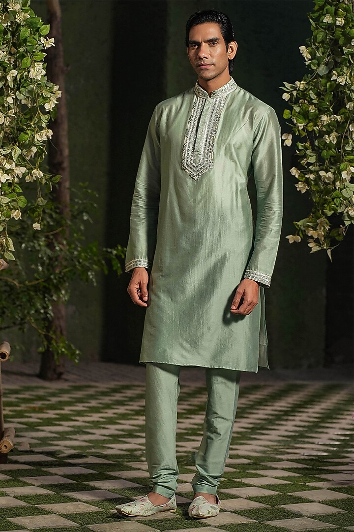 Turquoise Fine Silk Chanderi Printed Bundi Jacket Set by Niti Bothra Men at Pernia's Pop Up Shop