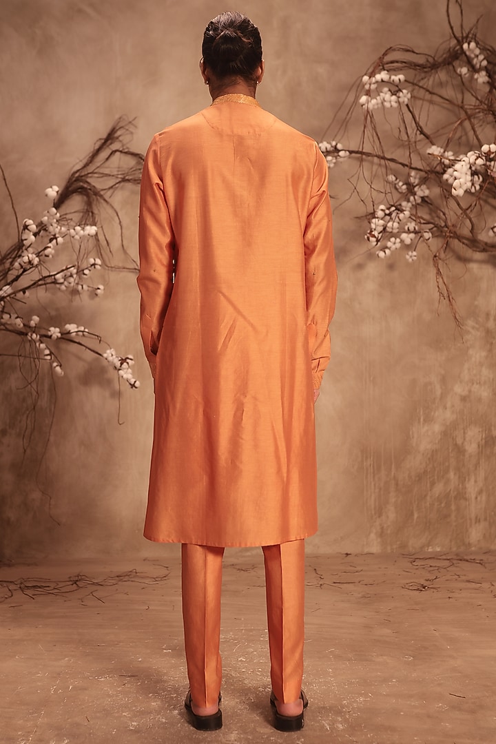 Orange Silk Chanderi Mirror Embroidered Kurta Set by Niti Bothra Men at Pernia's Pop Up Shop