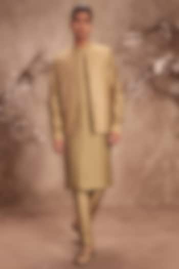 Light Green Silk Chanderi Gota Embroidered Bundi Jacket by Niti Bothra Men
