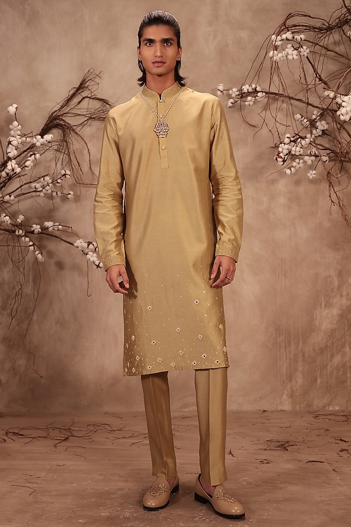 Light Green Silk Chanderi Mirror Embroidered Kurta Set by Niti Bothra Men