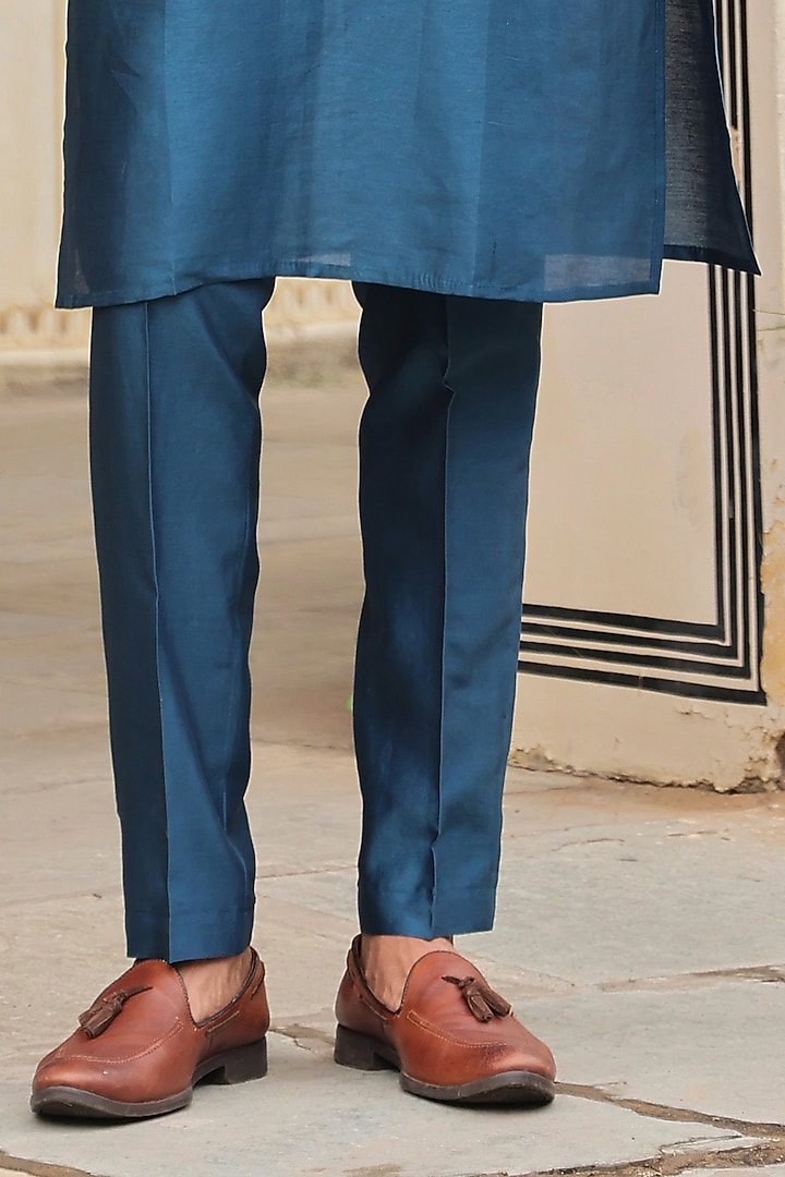 Blue Silk Tencel Zardosi Embroidered Kurta Set by Niti Bothra Men at Pernia's Pop Up Shop