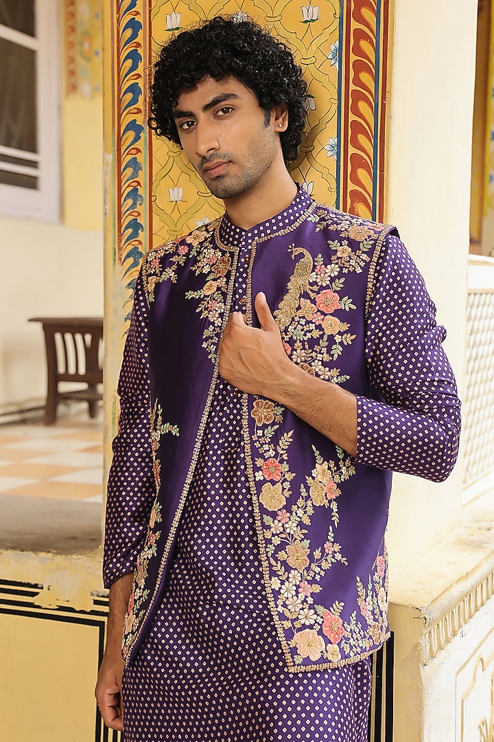 Purple Silk Tencel Applique Embroidered Bundi Jacket Set by Niti Bothra Men at Pernia's Pop Up Shop