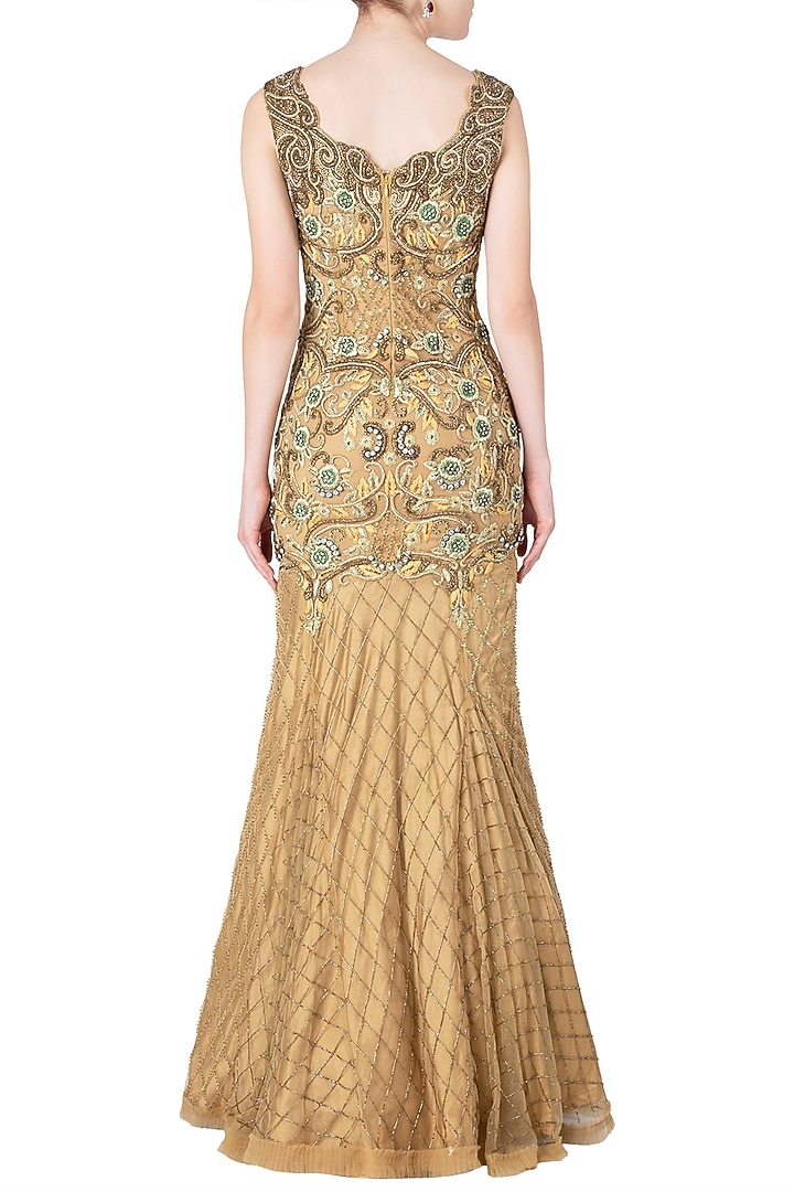 Gold fishcut embroidered gown available only at Pernia's Pop Up Shop.