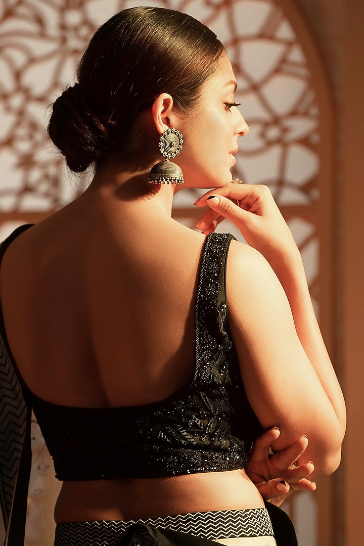 White Hand Embroidered & Printed Wedding Lehenga Set by Sanjev Marwaaha at Pernia's Pop Up Shop