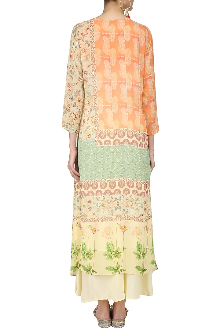 Coral vintage floral print long kurta available only at Pernia's Pop Up Shop.