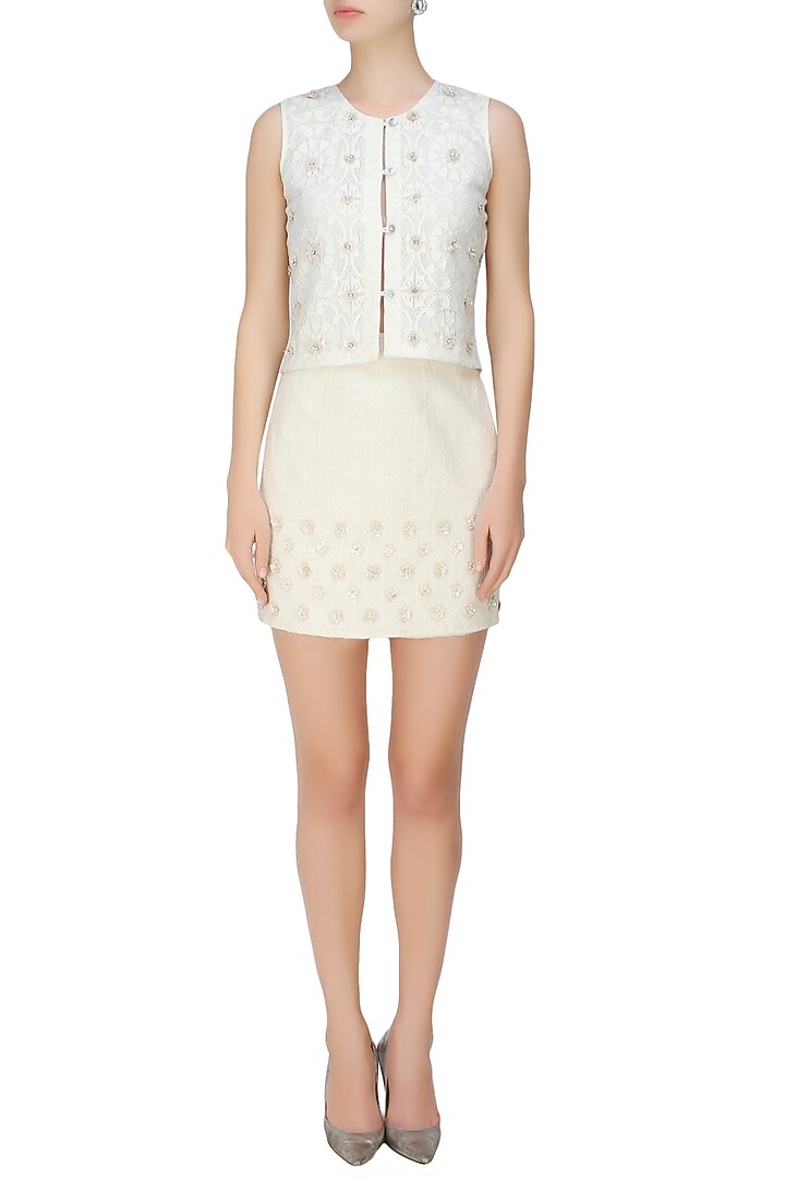 Ivory stud embroidered motifs fitted skirt available only at Pernia's Pop Up Shop.
