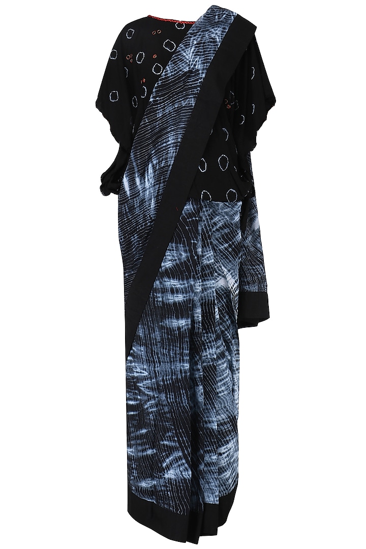 Black Shibori saree with blouse by Nineteen89 by Divya Bagri