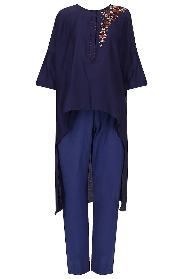 Indigo floral embroidered kurta with straight pants by Nineteen89 by Divya Bagri