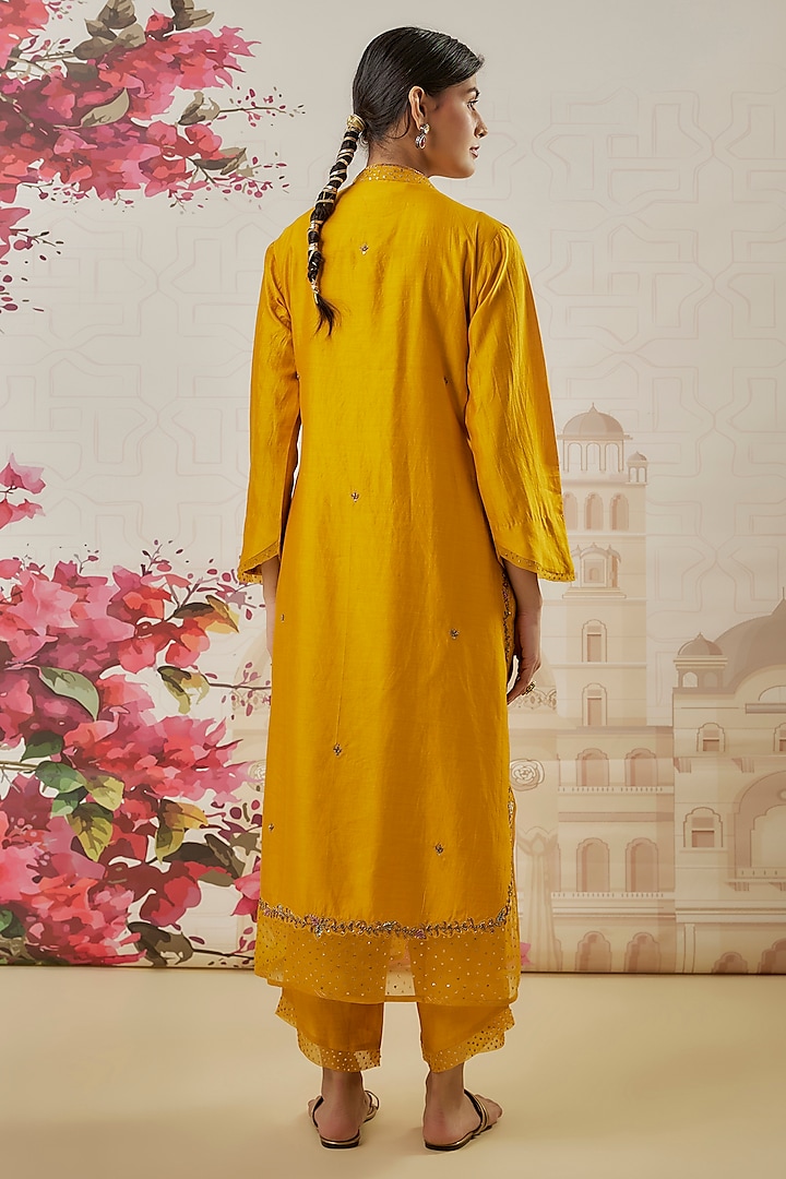 Yellow Silk Sequins & Pearl Embroidered Kurta Set by Niti Bothra at Pernia's Pop Up Shop