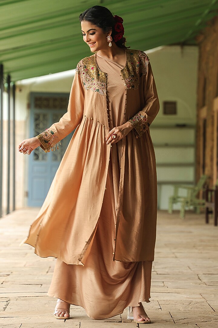 Ivory Silk Resham Embroidered Jacket Vacation Dress by Niti Bothra at Pernia's Pop Up Shop