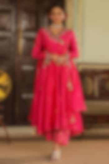 Pink Silk Chanderi Resham Embroidered Angrakha Set by Niti Bothra at Pernia's Pop Up Shop