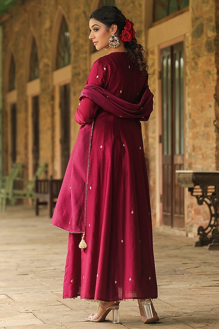 Wine Silk Chanderi Resham Embroidered Angrakha Set by Niti Bothra at Pernia's Pop Up Shop