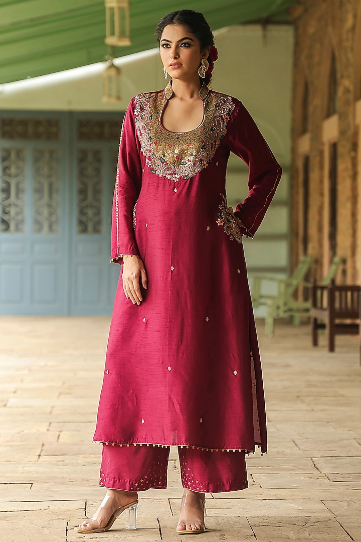 Wine Silk Resham Embroidered Kurta Set by Niti Bothra at Pernia's Pop Up Shop