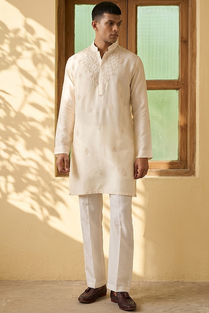 Ivory Silk Tencel Resham Embroidered Kurta Set by Niti Bothra Men at Pernia's Pop Up Shop