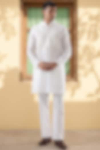 Ivory Silk Tencel Pintuck Kurta Set by Niti Bothra Men at Pernia's Pop Up Shop