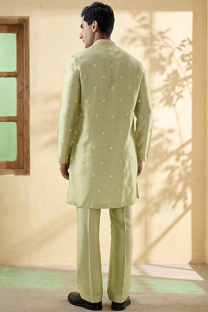 Green Silk Tencel Resham Embroidered Kurta Set by Niti Bothra Men at Pernia's Pop Up Shop