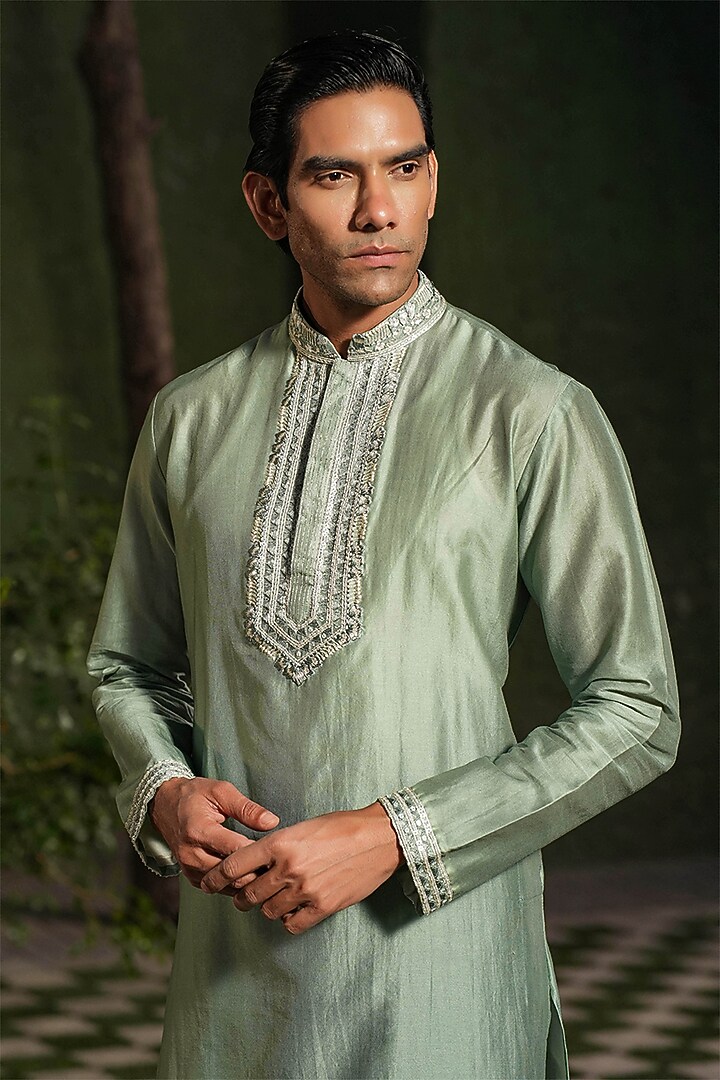 Turquoise Fine Silk Chanderi Hand Embroidered Kurta Set by Niti Bothra Men at Pernia's Pop Up Shop