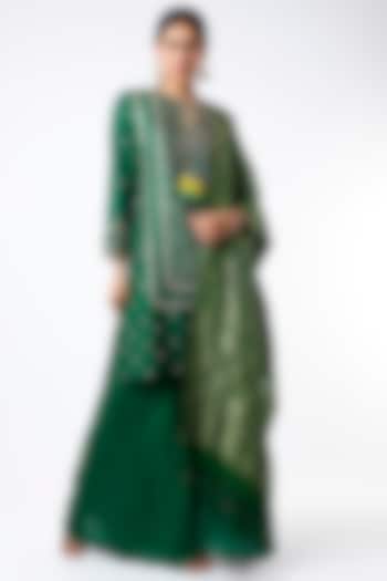 Emerald Green Bandhani Printed Kurta Set by Naina Jain