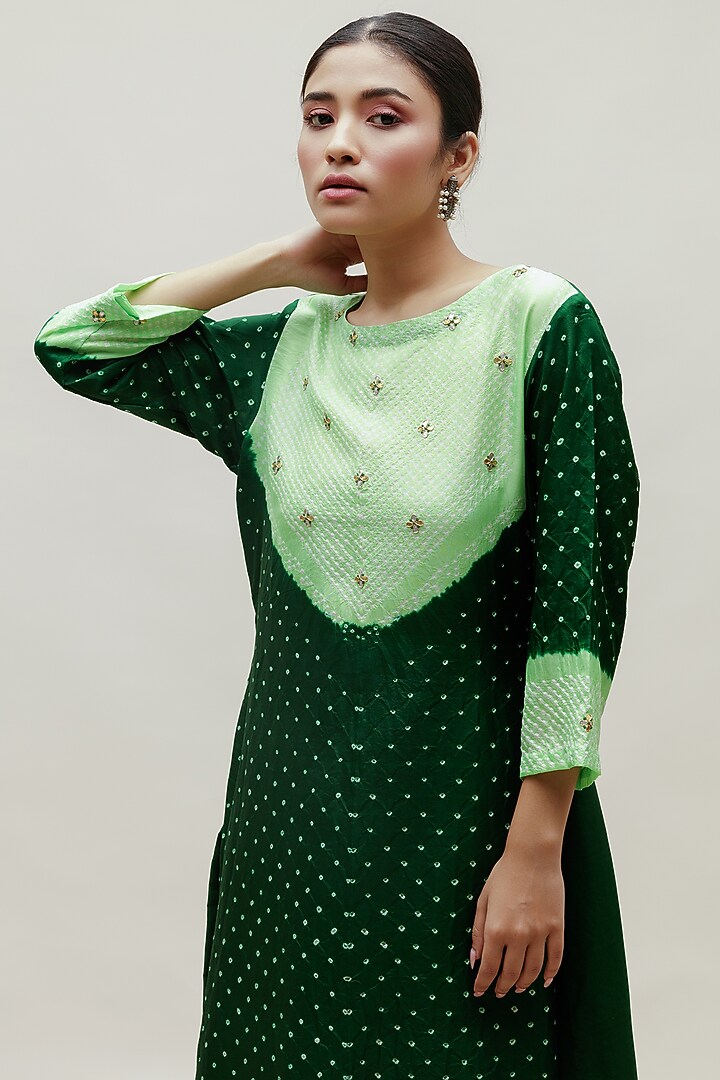 Green Pure Silk Bandhani Kurta by Naina Jain at Pernia's Pop Up Shop