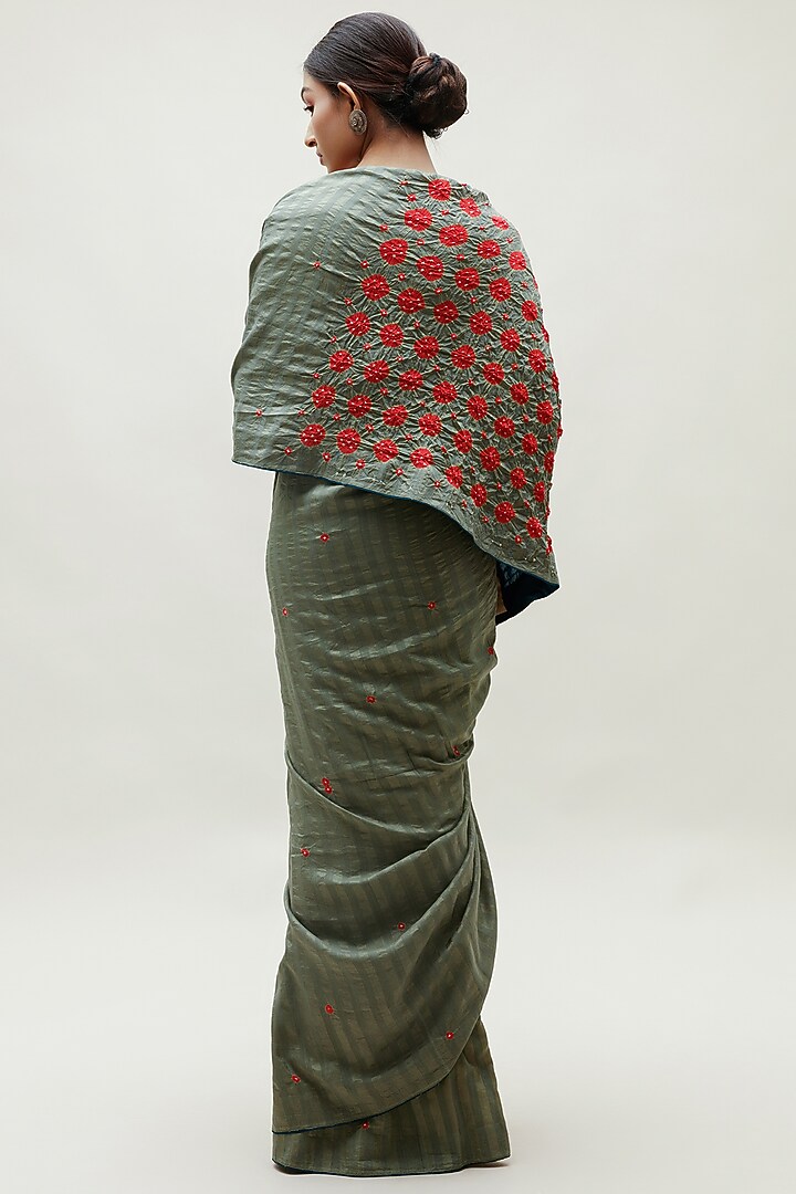 Green & Red Bandhani Printed Party Wear Saree Set by Naina Jain at Pernia's Pop Up Shop