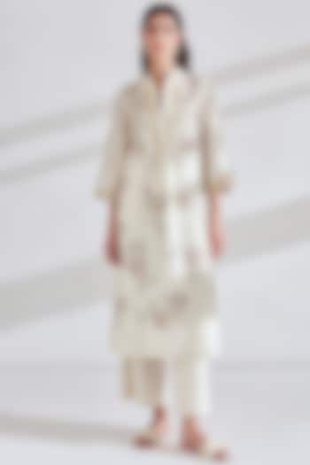 Ivory Embellished Kurta With Pants by Namrata Joshipura at Pernia's Pop Up Shop