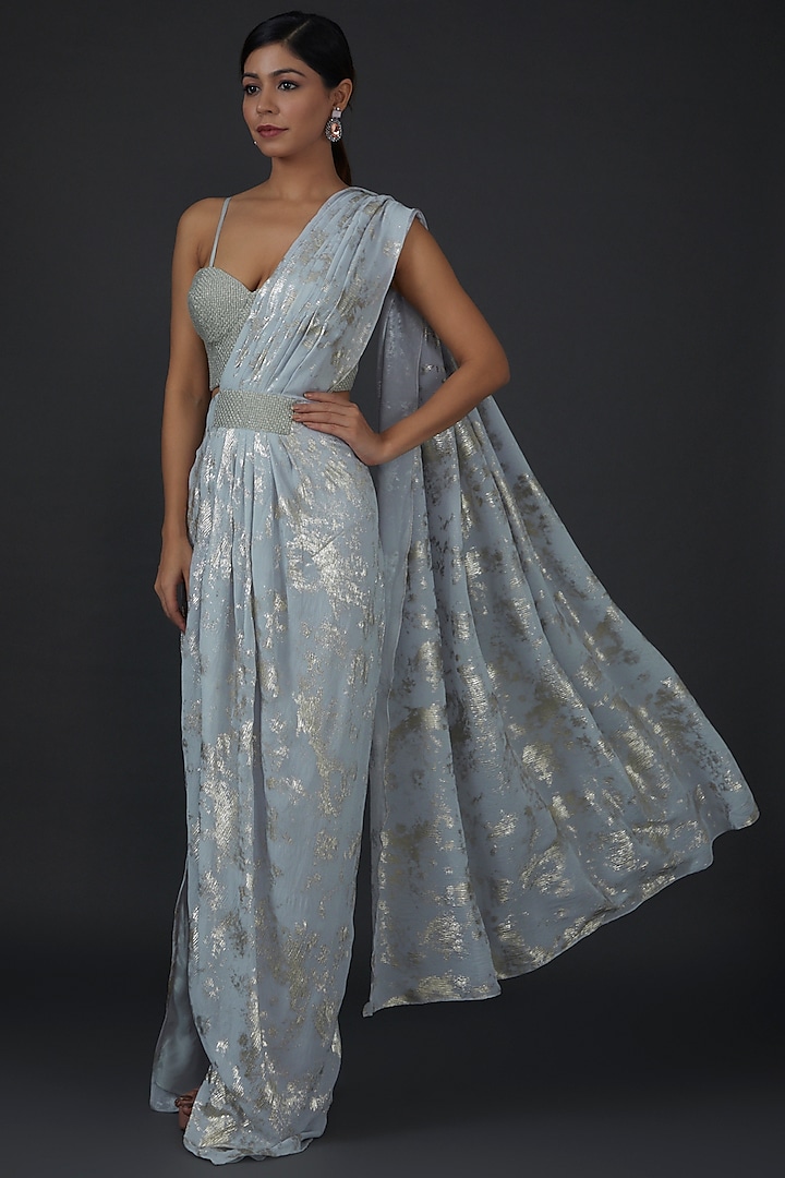 Blue Shimmer Foil Crepe Pleated Saree Set by Namrata Joshipura at Pernia's Pop Up Shop